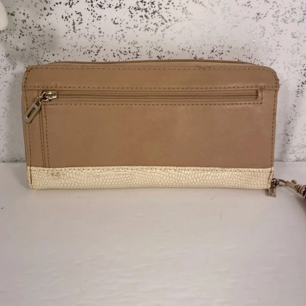 Guess tan cream